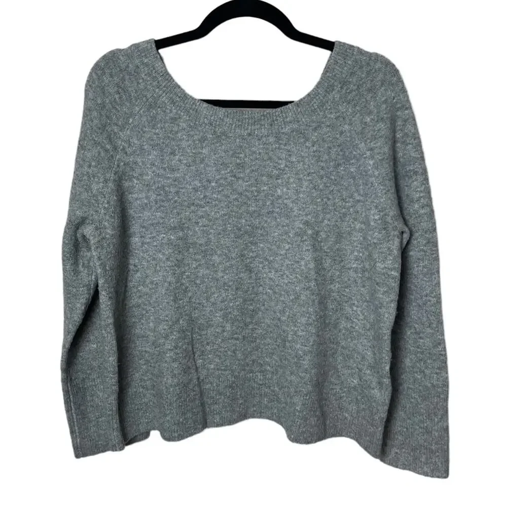 J Crew V Back Velvet Tie Long Sleeve Sweater Gray Size Small
